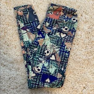 OS Lularoe nightmare before Christmas leggings